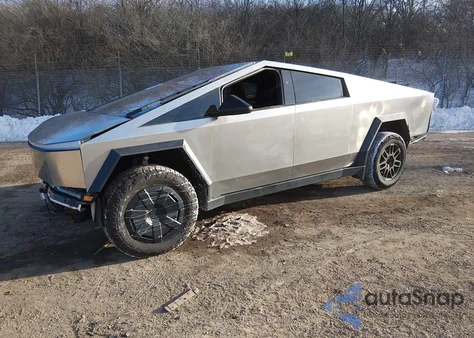 2024 Tesla Cybertruck All-Wheel Drive z USA, uszkodzony, nr VIN 7G2CEHED5RA050944